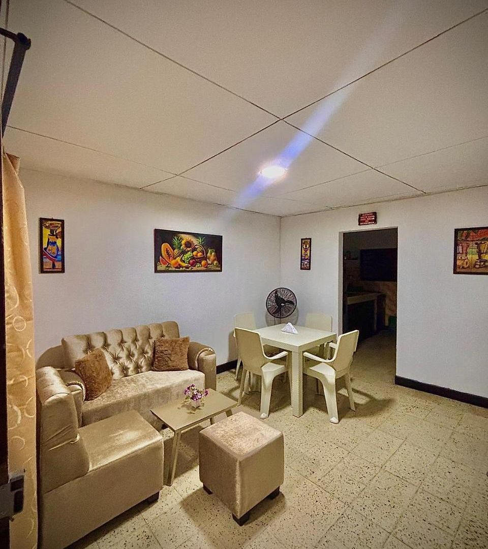 Apartamento Amoblado En *