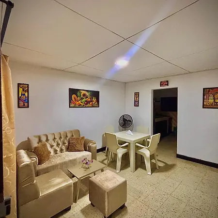 Apartamento Amoblado En *
